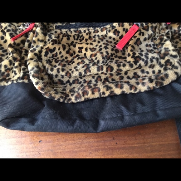 ❤️SOLD❤️ Leopard Velour JanSport Backpack - Picture 8 of 8